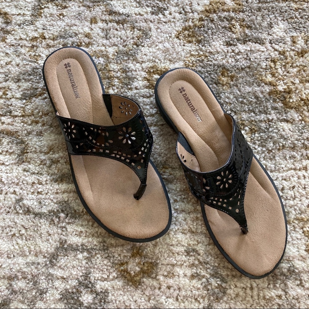 Naturalizer Sandals
